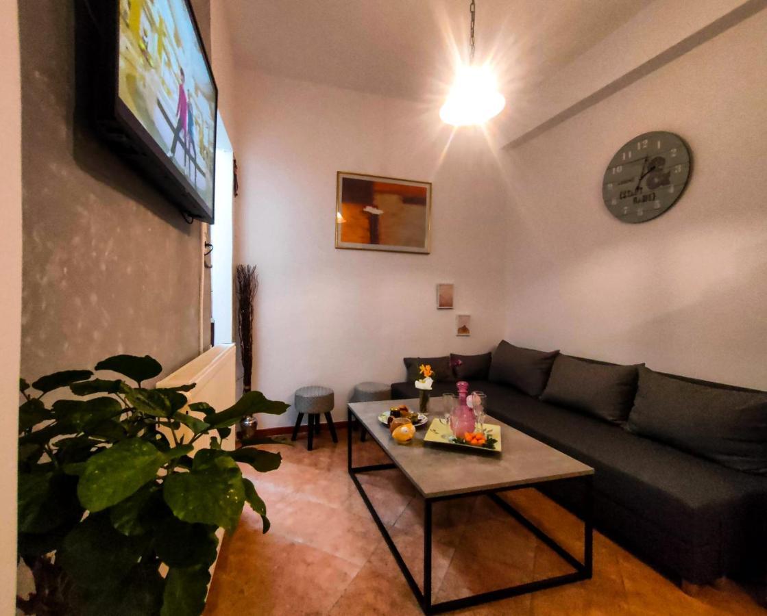 Kastra Bella 2 Bedroom Condo In Corfu Town Exterior foto